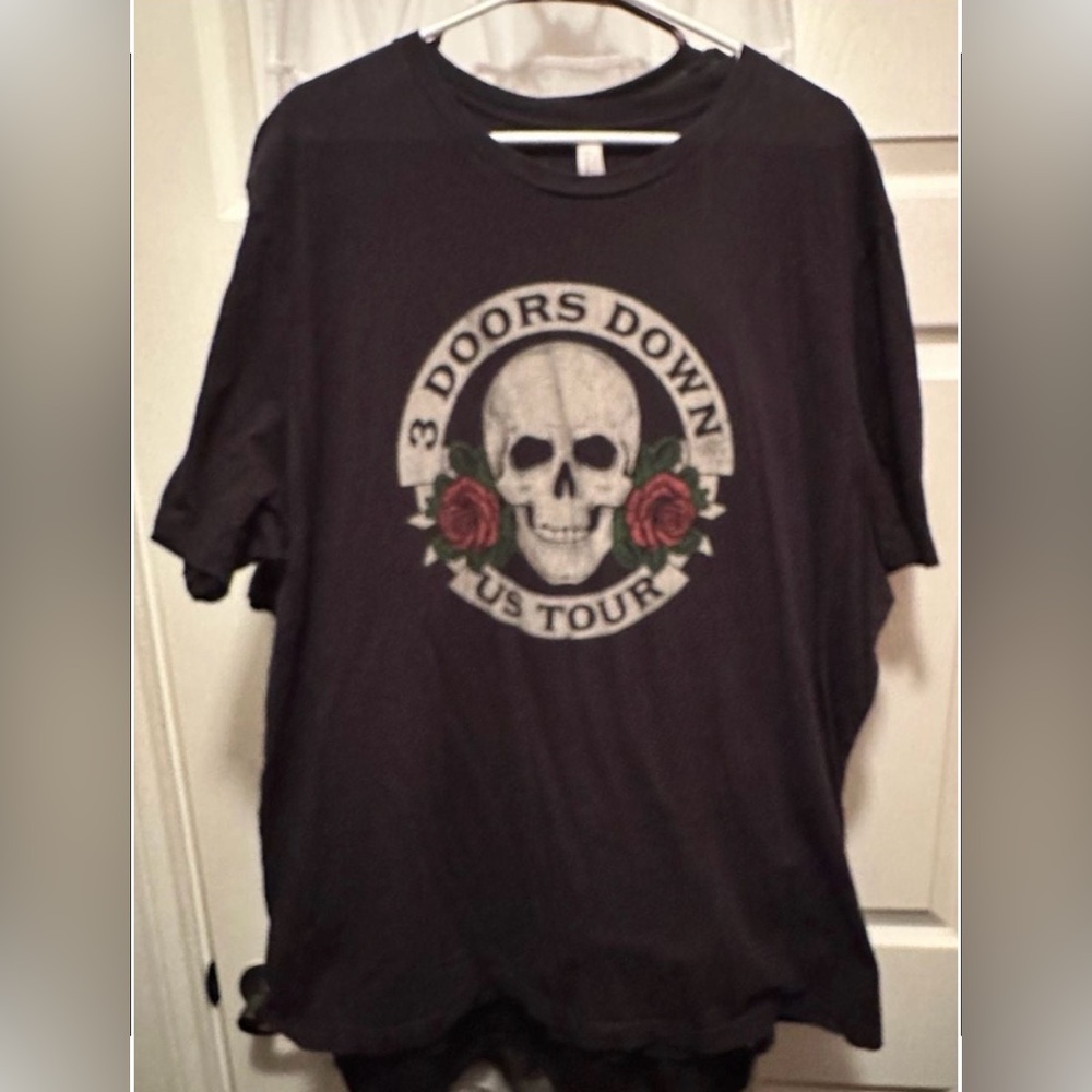 3 Doors Down US Tour Skull and Roses Graphic T-Shirt Concert T
